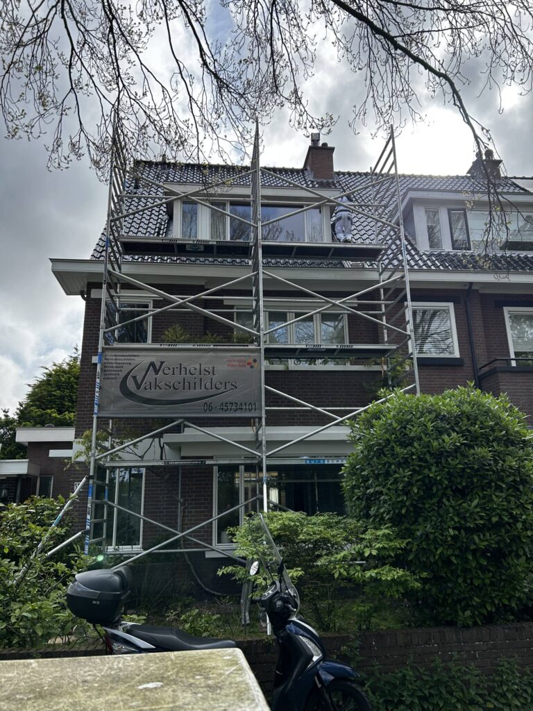 Vind een Top 10 Schilder in Den Haag Omslagfoto