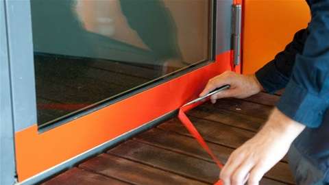 MIKA Schilders & Verfspuiters Logo