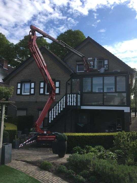 De Wolf Beheer BV Omslagfoto