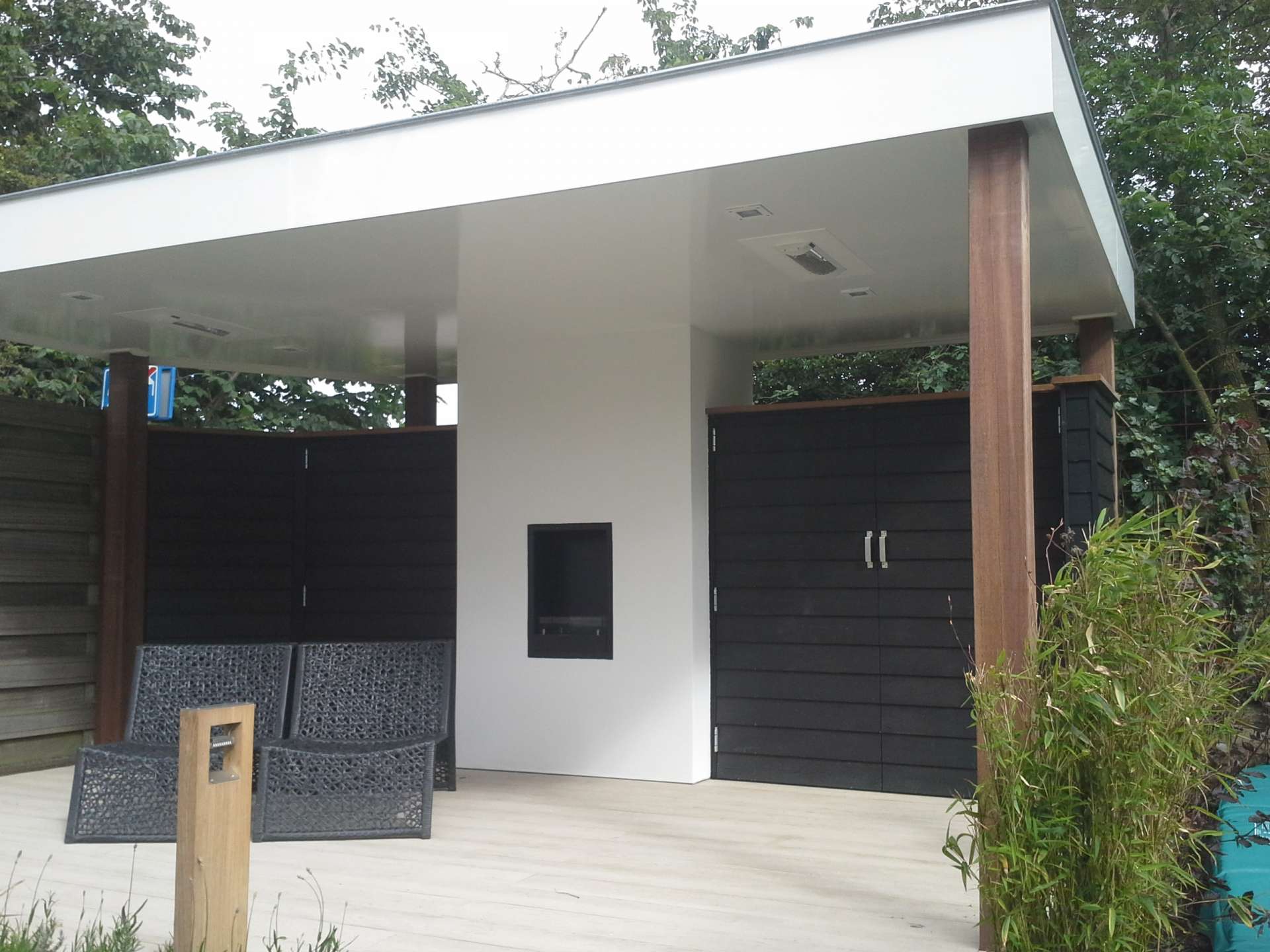 Salman Schilders Logo