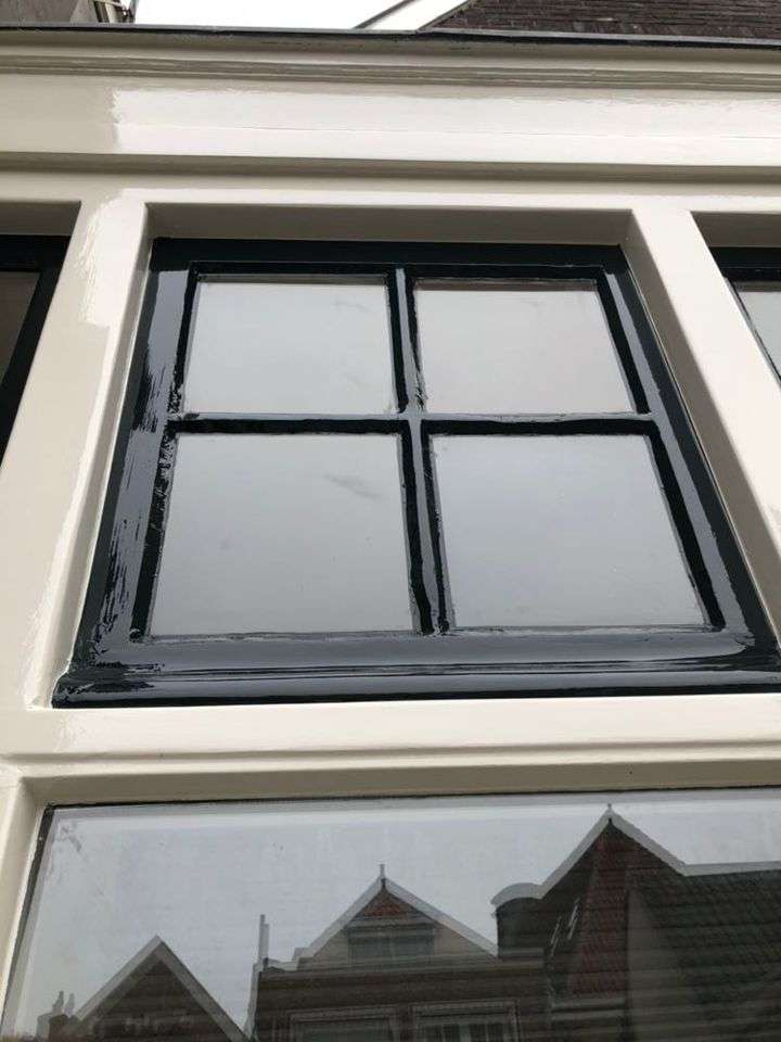 l_436c72e650.jpg