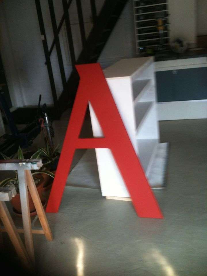 l_4ba4e68299.jpg