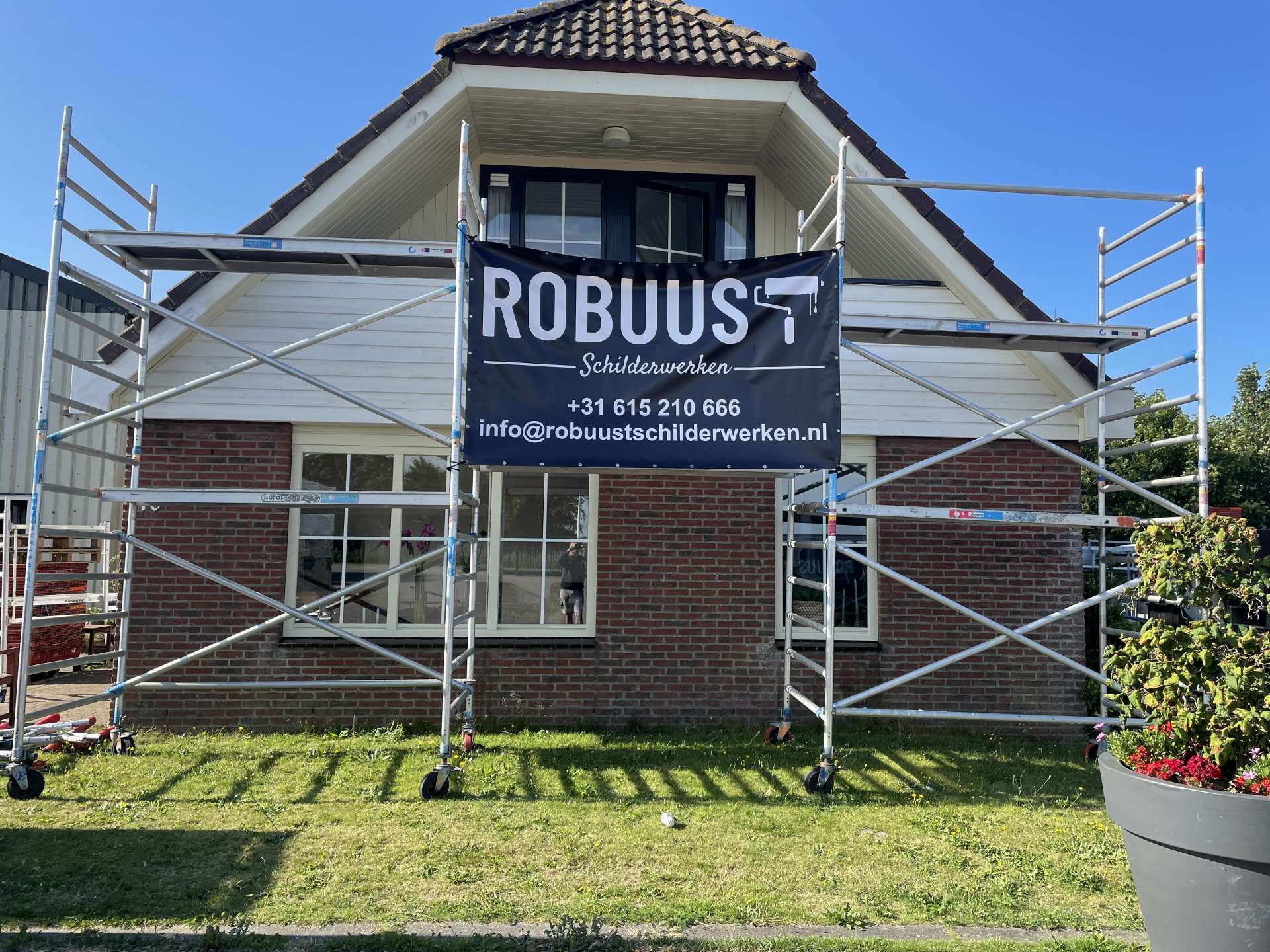 Robuust Schilderwerken Logo