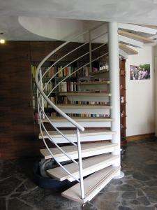 Vof. Schildersbedrijf J. Huiskes Logo