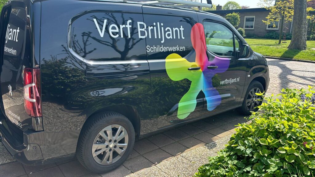 Verf briljant schilderwerken B.v Omslagfoto