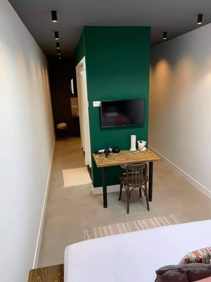 l_5237ec1e34.jpg