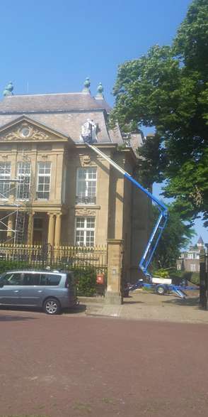 Van der Valk Schilders BV Logo