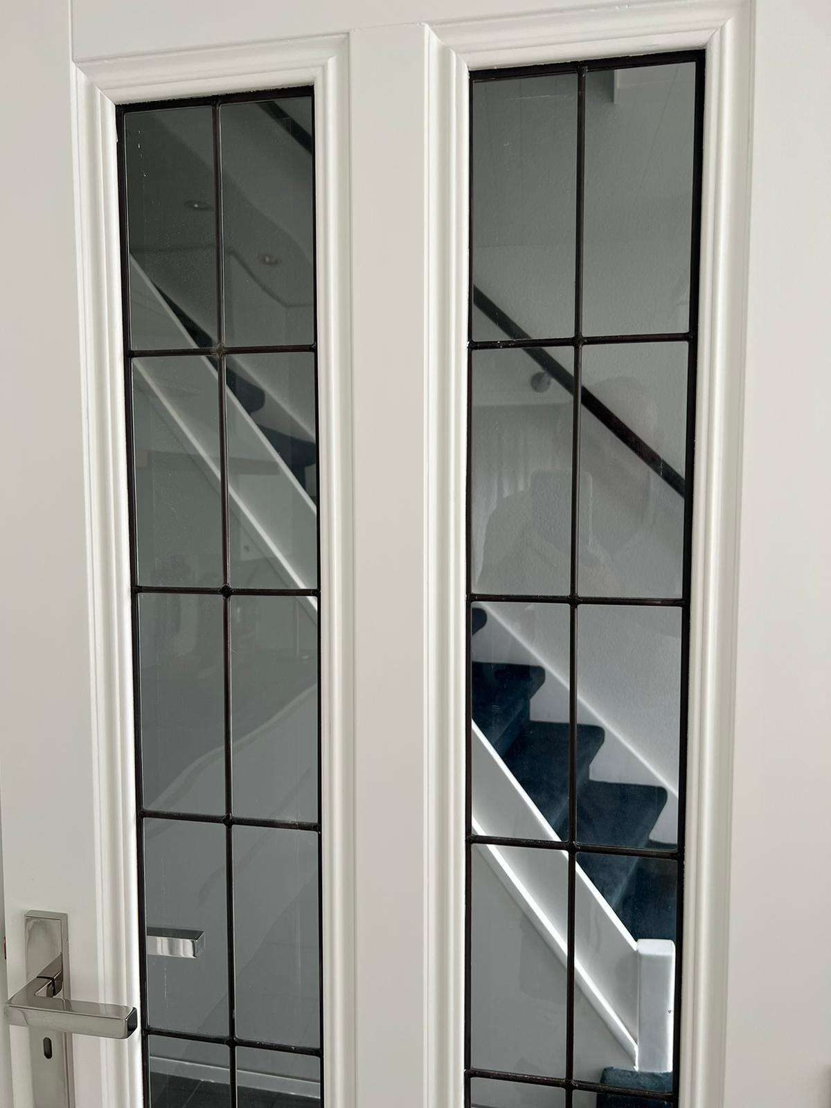 H. Stienezen Schilders B.V. Logo