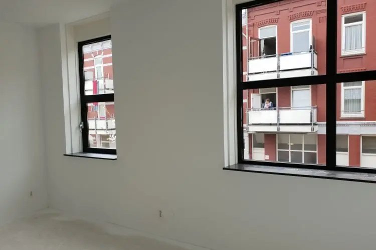 l_611c18c238.jpg