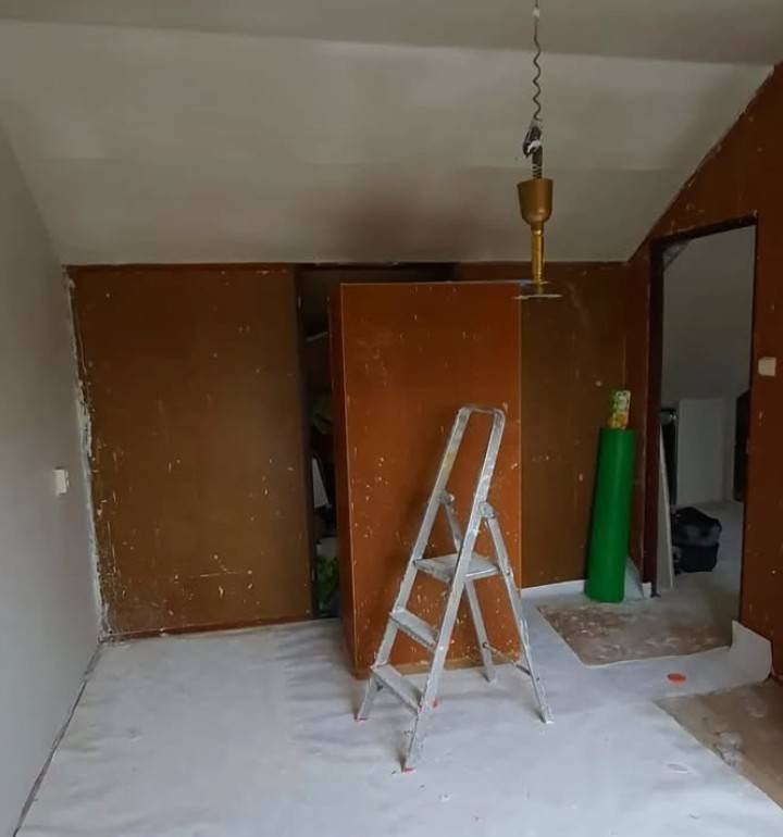 l_7151282879.jpg