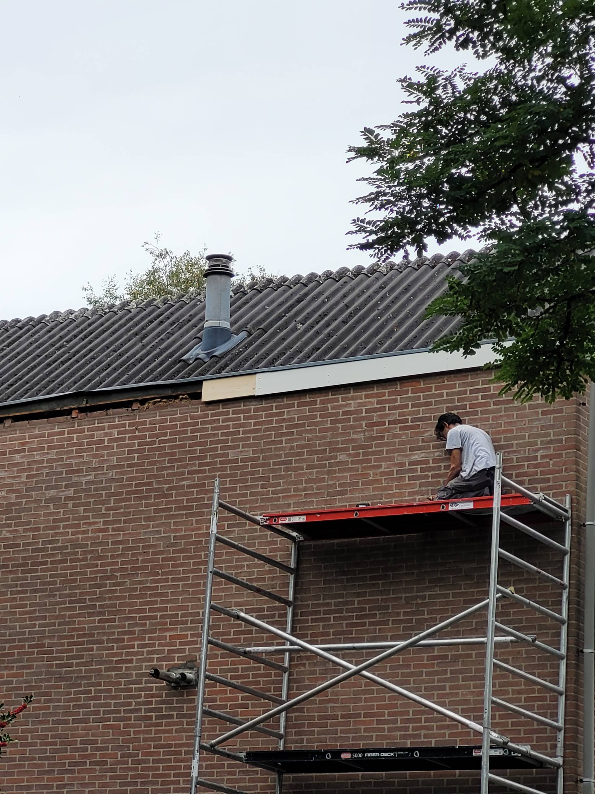 onderhoudsbedrijf d. breeschoten Logo