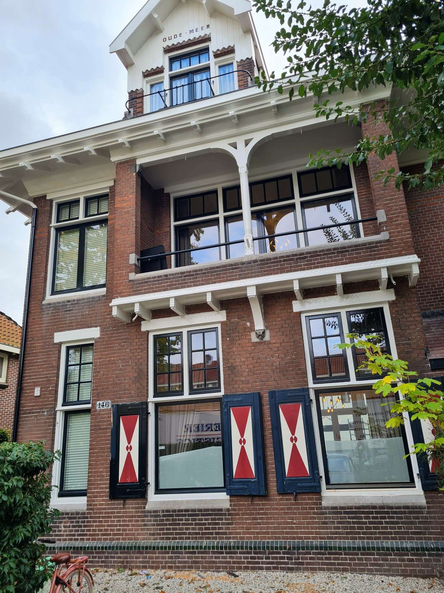 Rpklussenbedrijf en schilderwerk Logo