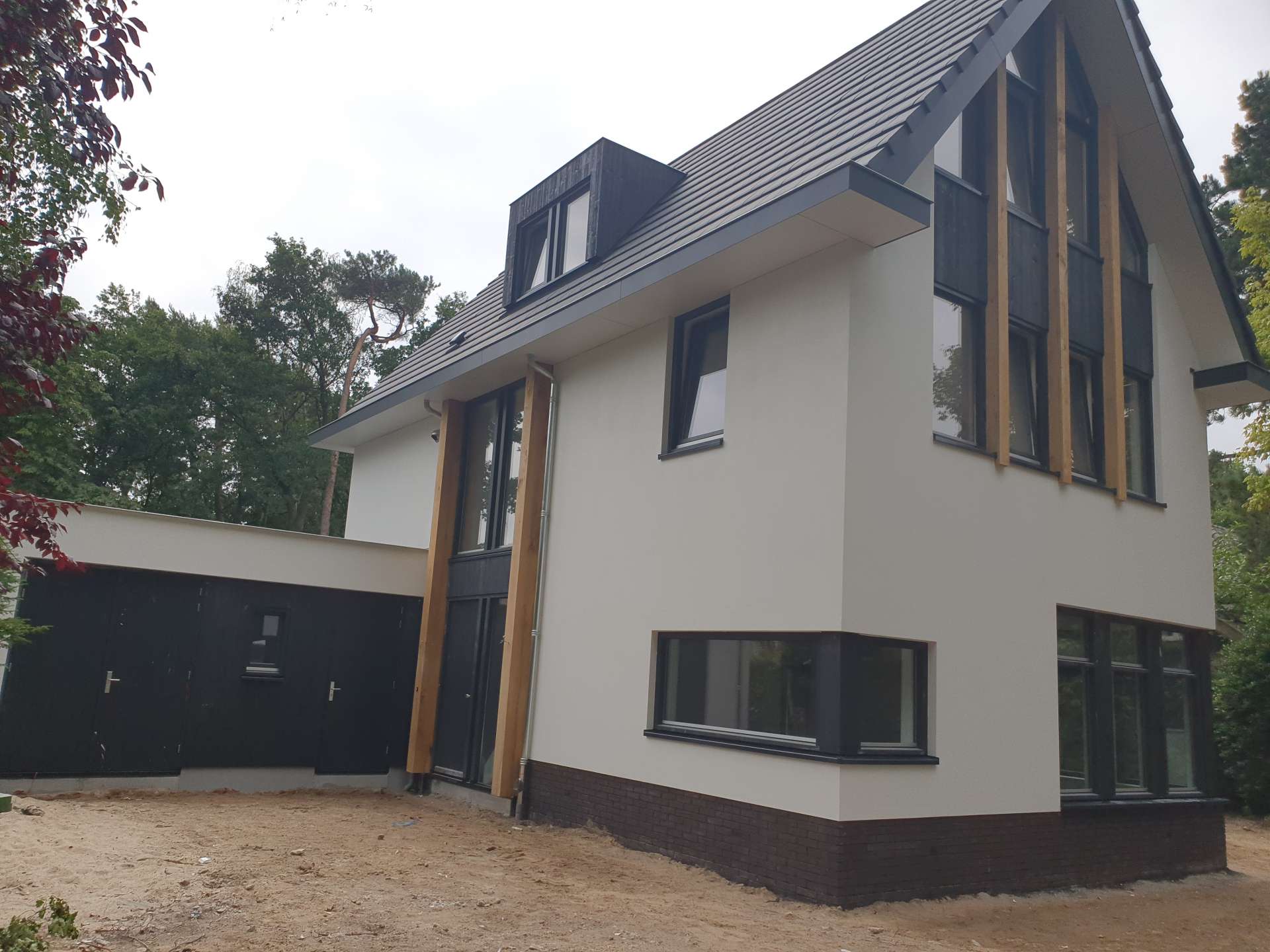 R.v.I Schilderwerken Logo