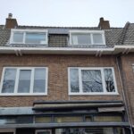 Bovenwoning, houtrot herstel dakbeschot en voegen Afbeelding 2