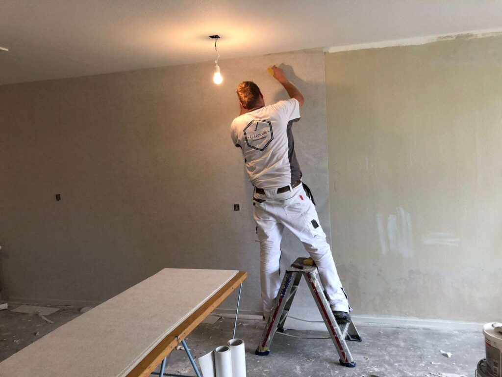 Vind een Top 10 Schilder in Sliedrecht Omslagfoto