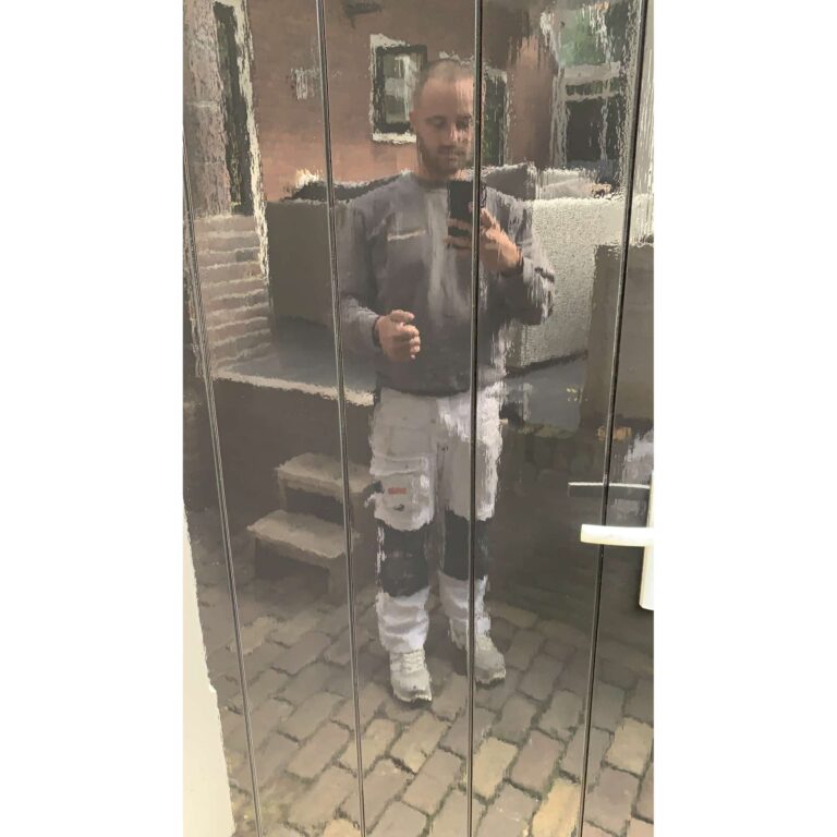 l_avatar_large