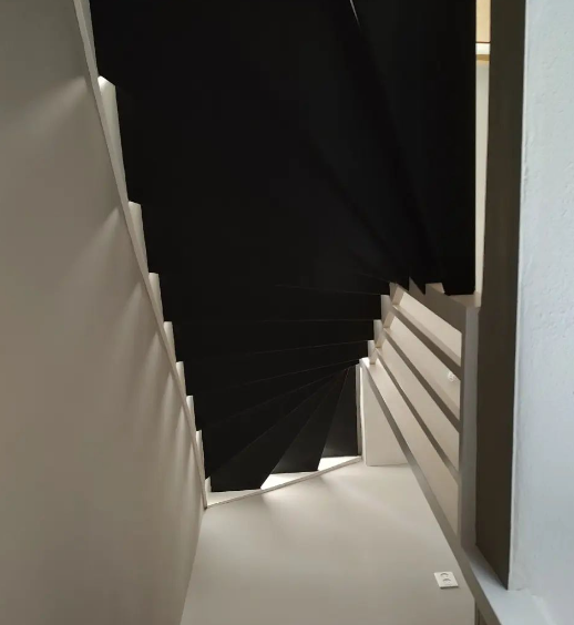 l_d44f946b9c.png
