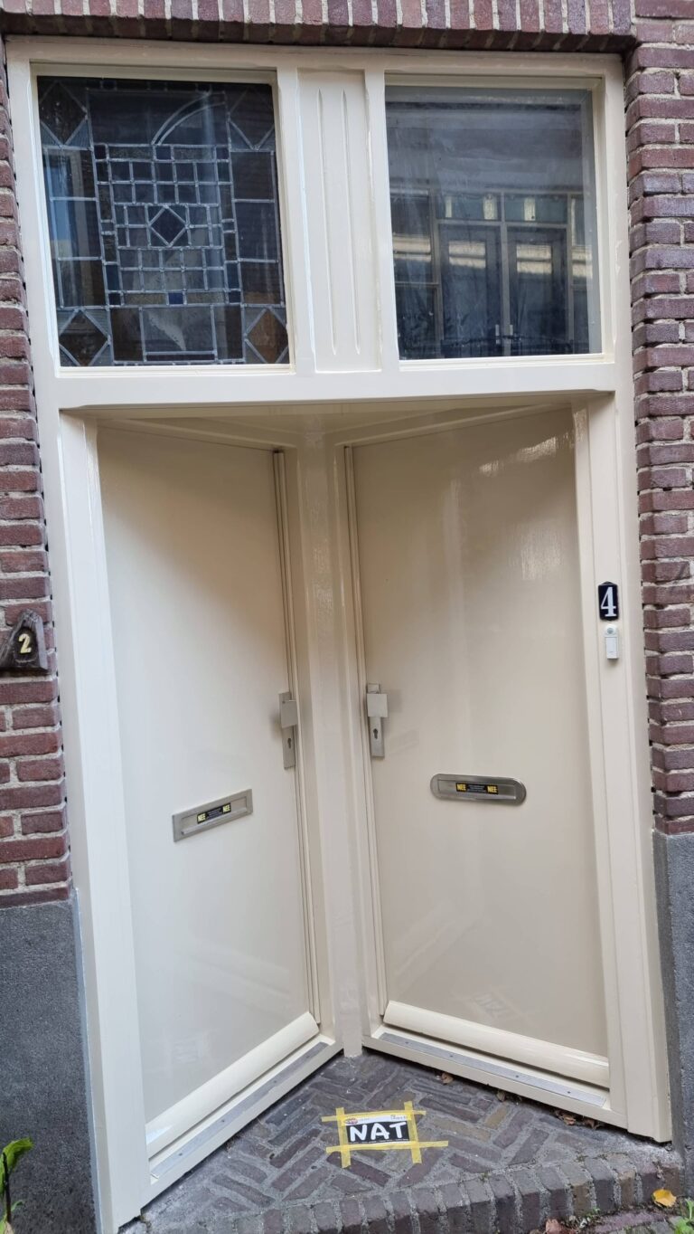 l_d922438456.jpg