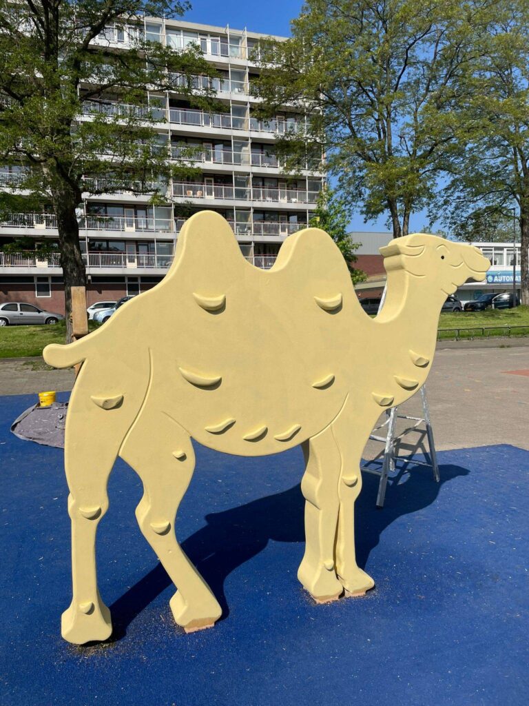 l_d9f6b5fae0.jpg
