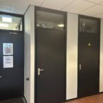 Spuitwerk deuren en kozijnen + sauswerk wanden Afbeelding 1