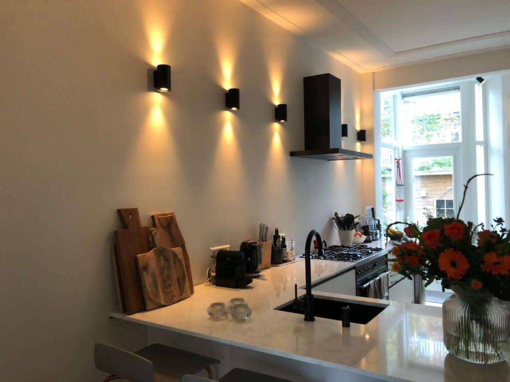 Vind een Top 10 Schilder in Amsterdam Omslagfoto