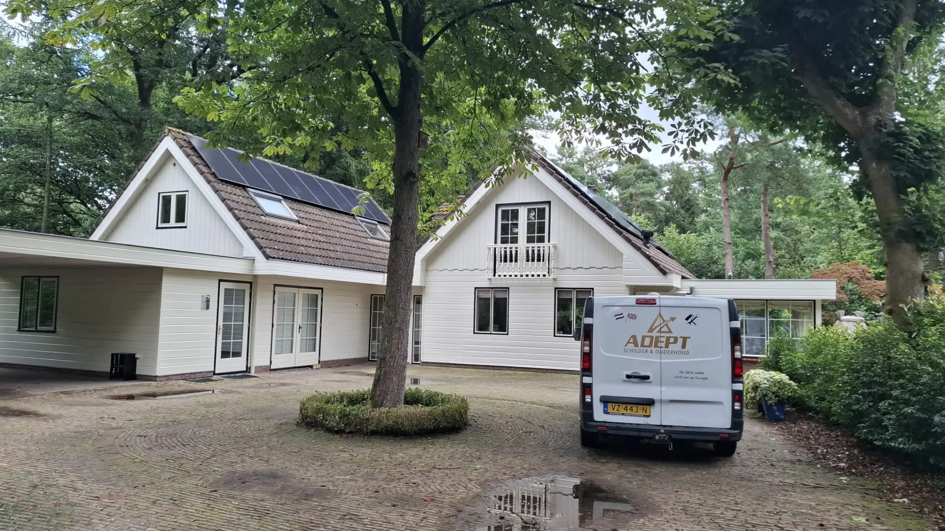 Adept schilder en onderhoud Logo