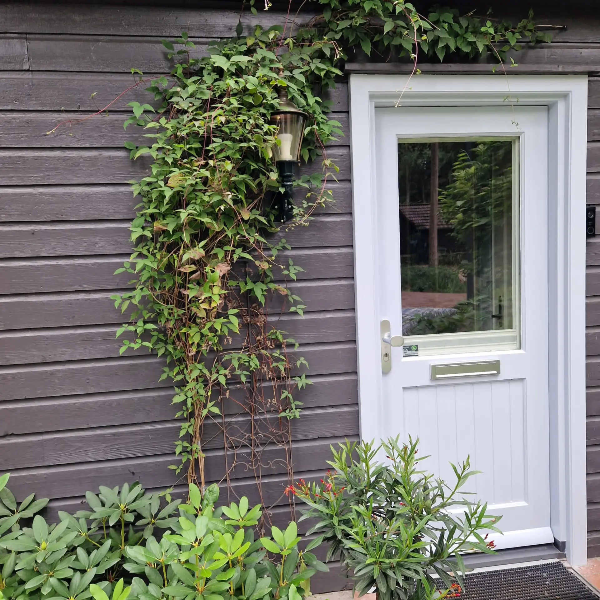 J. van Gerven Schilderwerken Logo